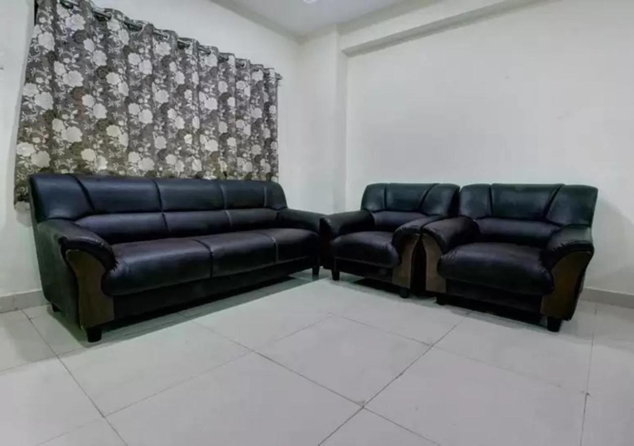 Hotel Santoshi Hometel Raichur ภายนอก รูปภาพ